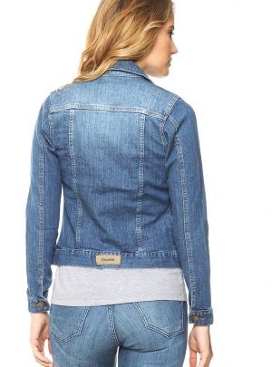 Campera de jean azul localizada Inquieta